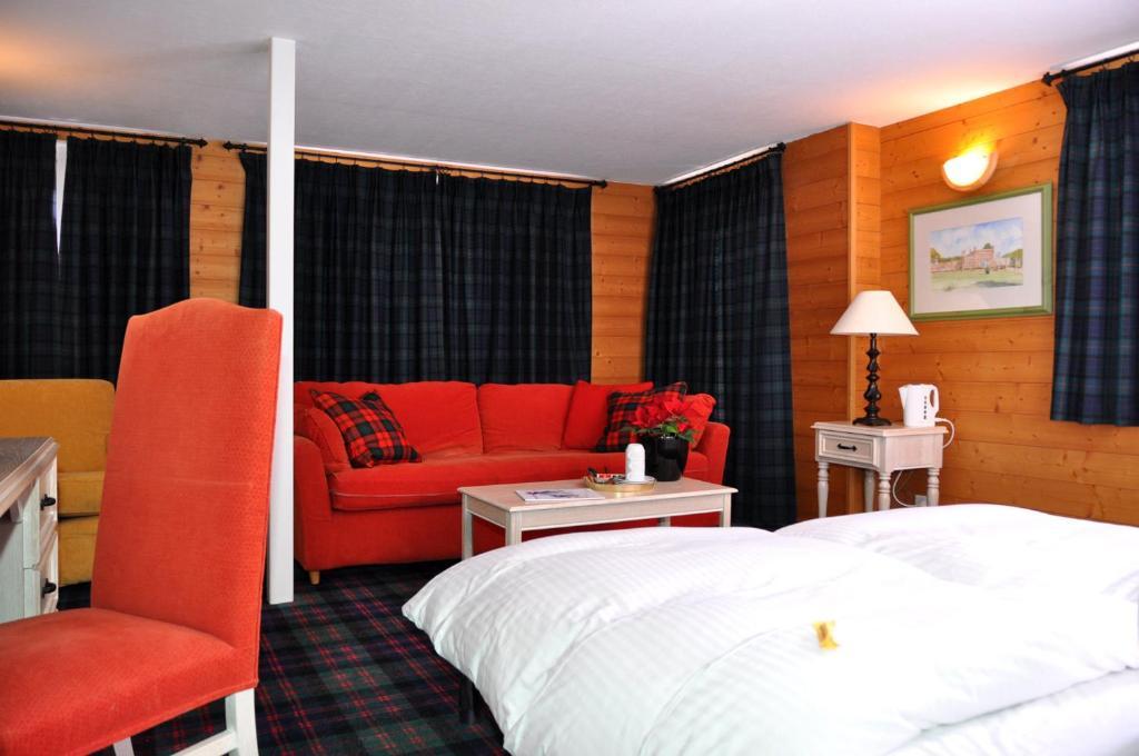 Hotel De La Paix Шампери Номер фото